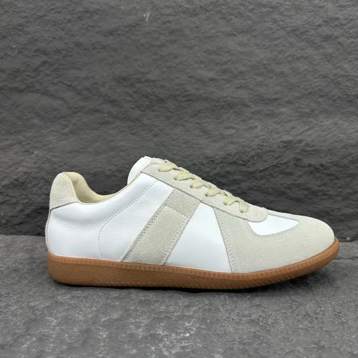 M - SNEAKERS