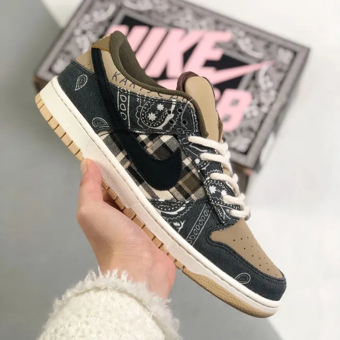 N - SNEAKERS