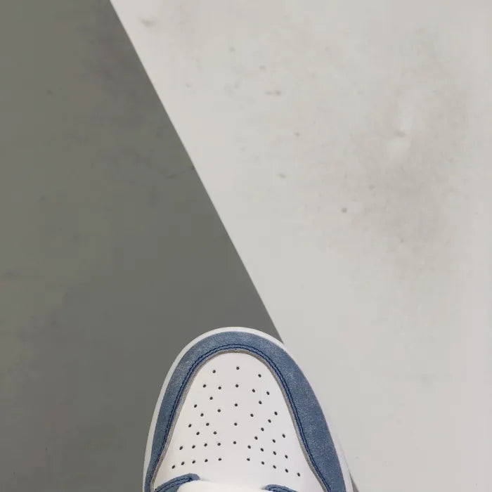 N - SNEAKERS