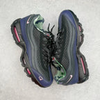 C - SNEAKERS