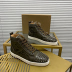 A - SNEAKERS