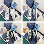 D - SNEAKERS