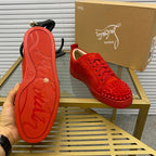 C - SNEAKERS