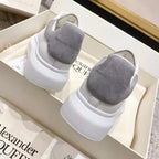 A - SNEAKERS