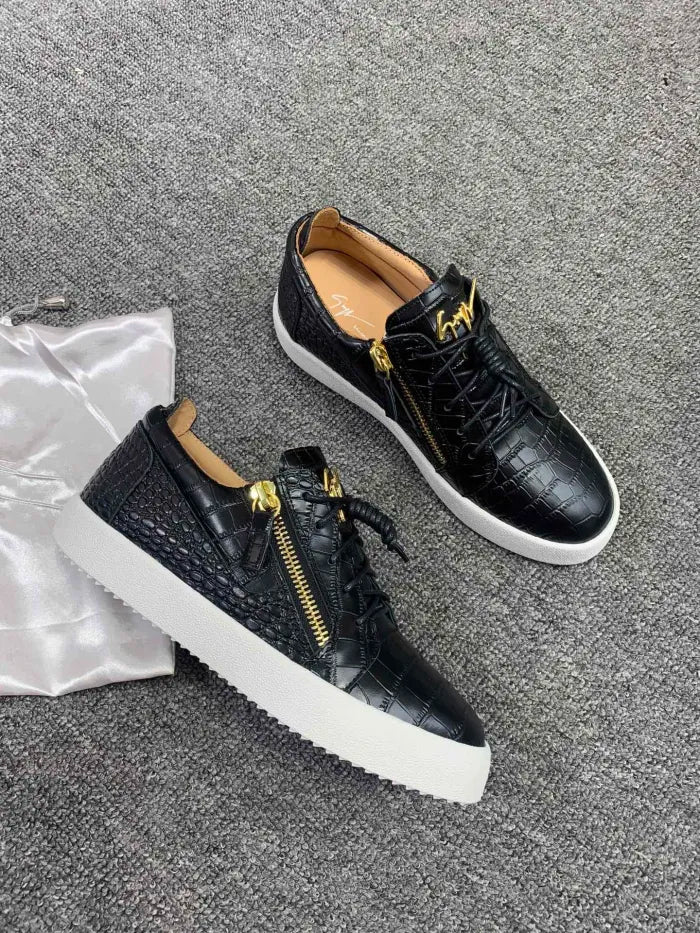 G - SNEAKERS